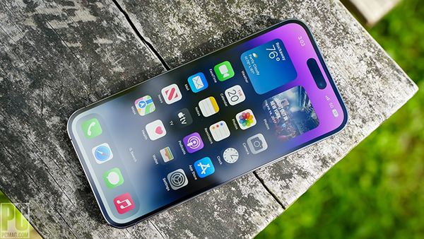 Màn hình Super Retina XDR OLED với ProMotion 120Hz, độ phân giải lớn giúp iPhone 14 Pro Max hiển thị sắc nét